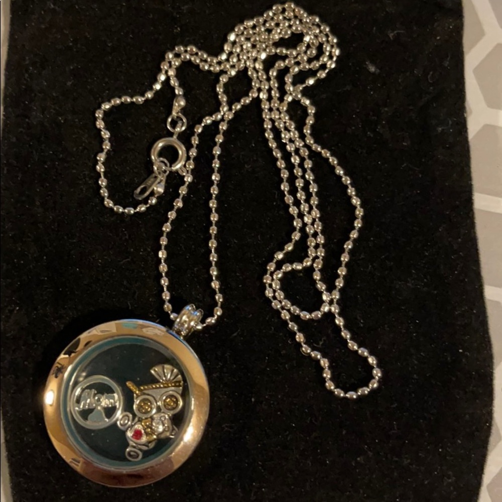 Necklace